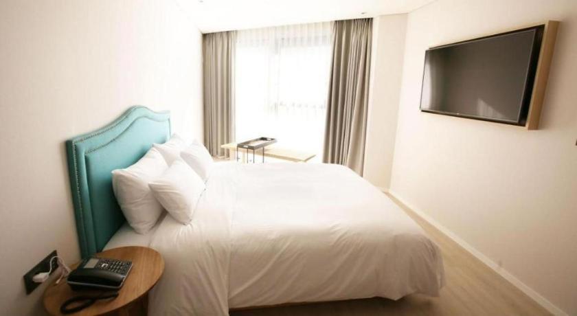 Londoner Hotel Пусан Экстерьер фото
