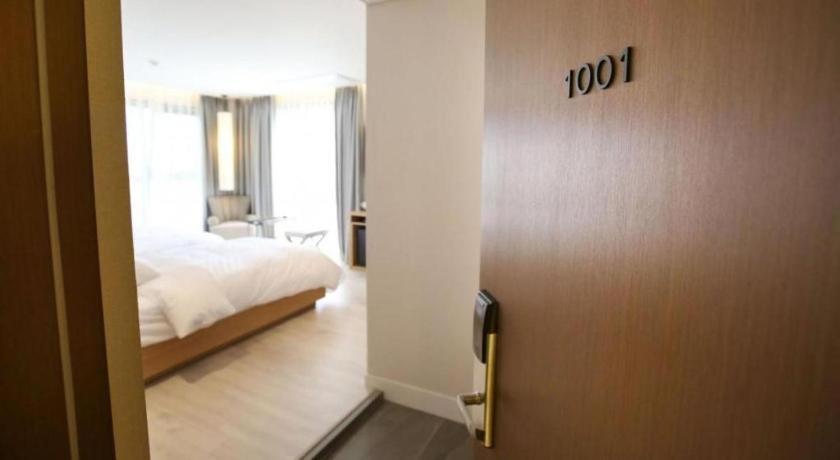 Londoner Hotel Пусан Экстерьер фото