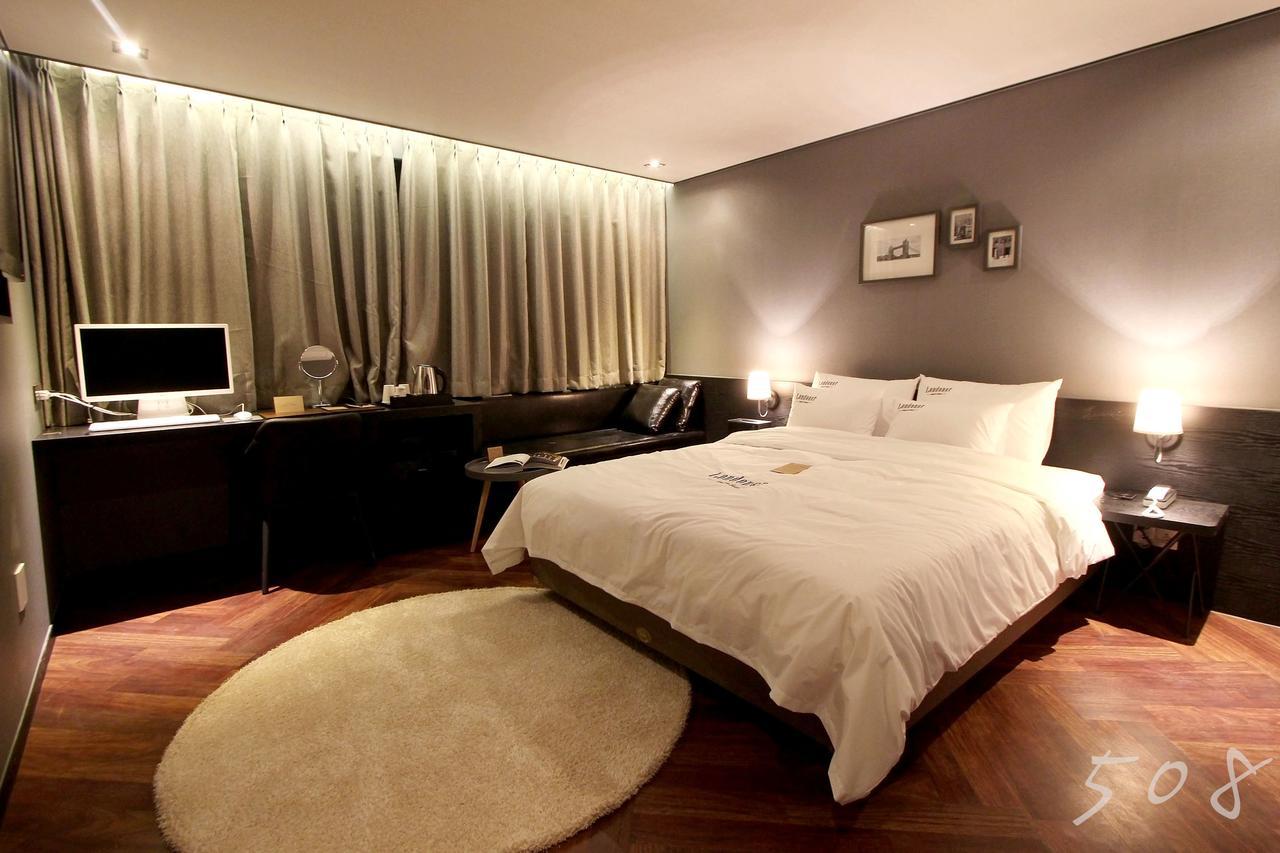 Londoner Hotel Пусан Экстерьер фото