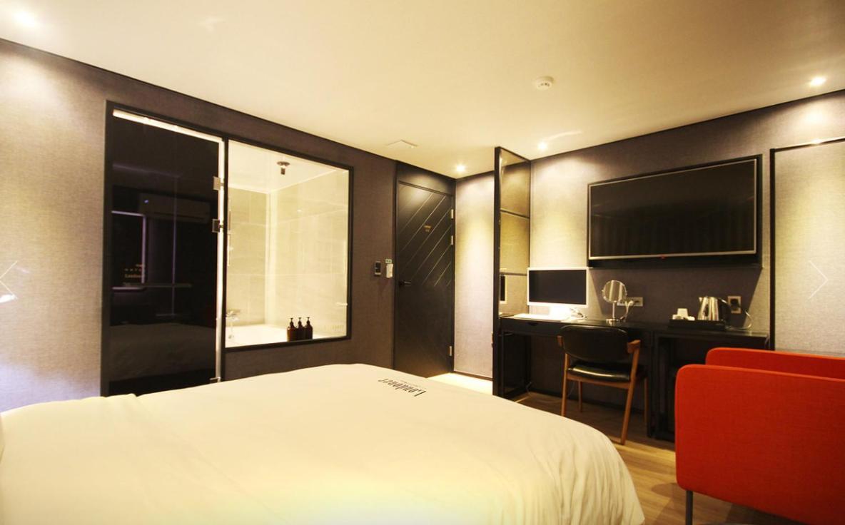 Londoner Hotel Пусан Экстерьер фото