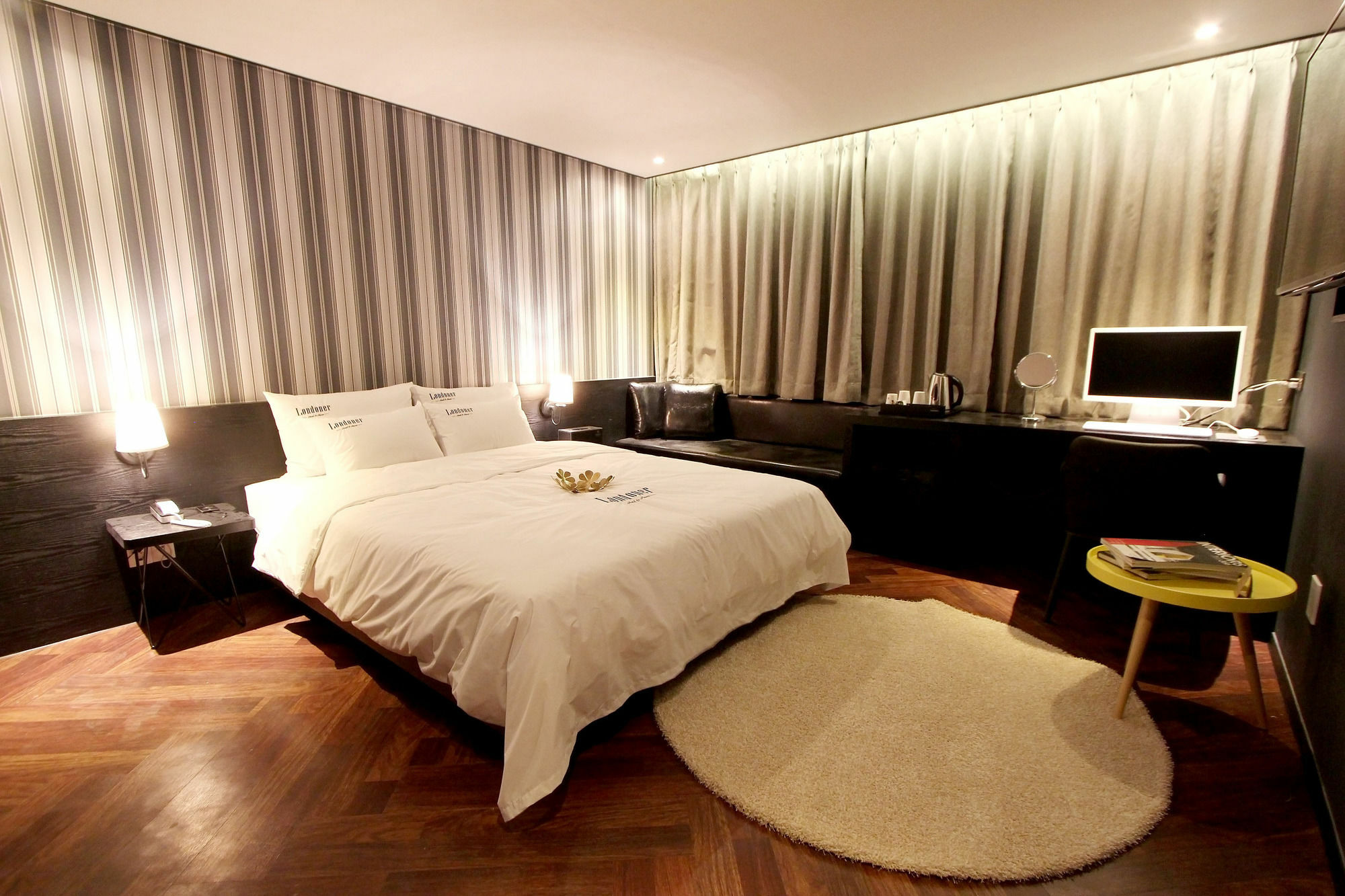 Londoner Hotel Пусан Экстерьер фото